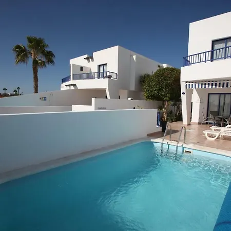 Villa Casa Blanca *